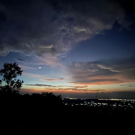 Sinurambi Cottage Rental Penampang Экстерьер фото
